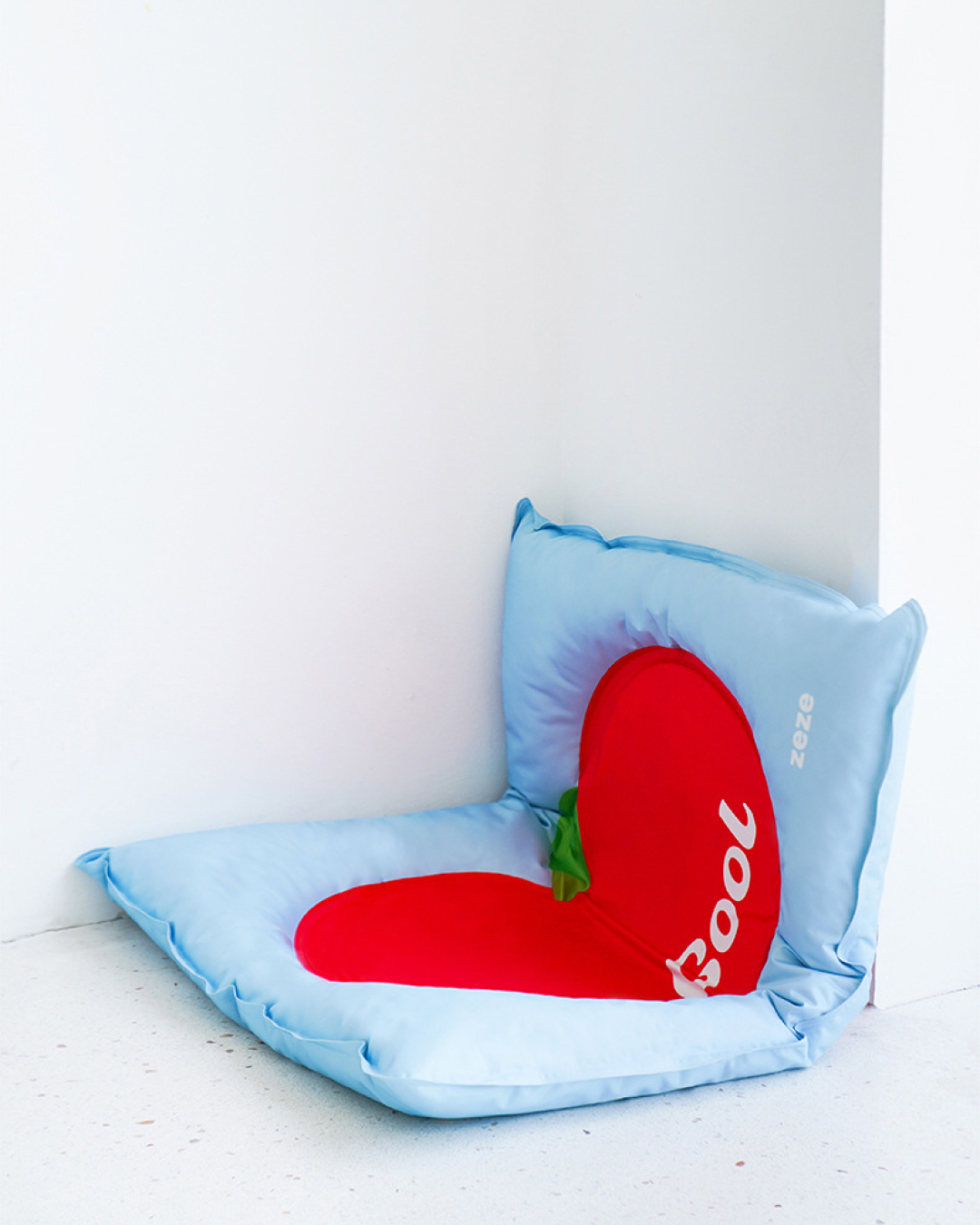 [Pre-Order] Little Apple Cooling Pad - Pawscode