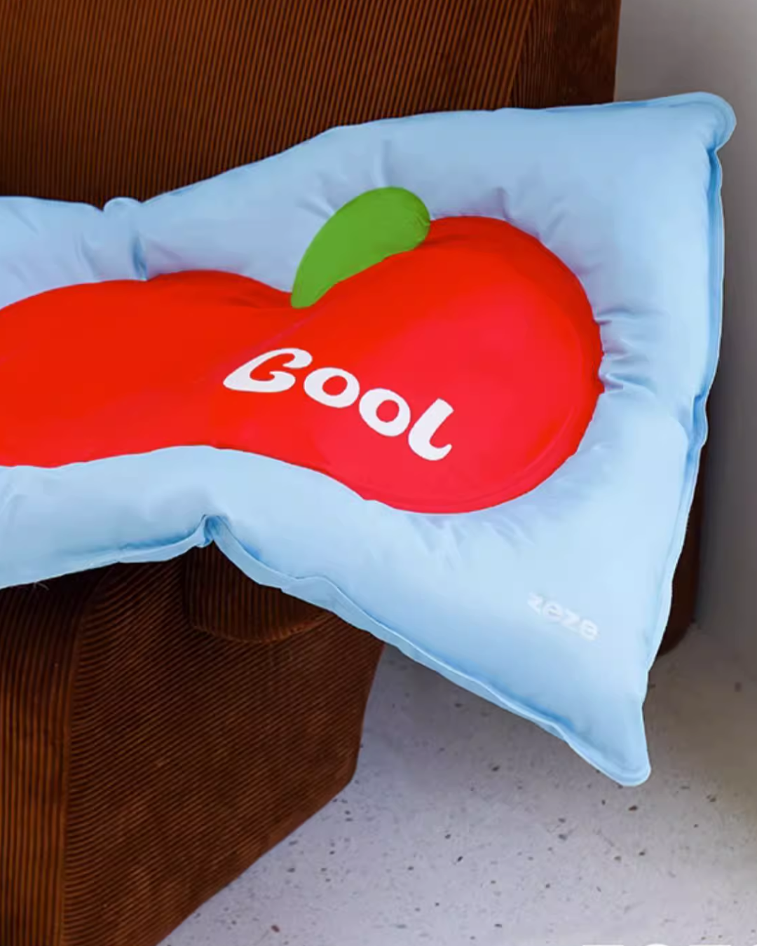 [Pre-Order] Little Apple Cooling Pad - Pawscode